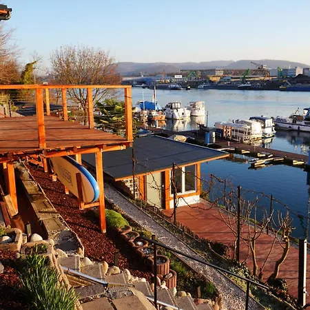 Casa Laendli غرنزاش ويلن